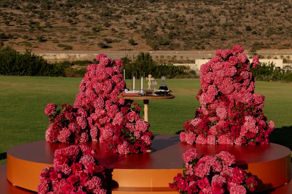 A Sculptural Ceremony in Pink