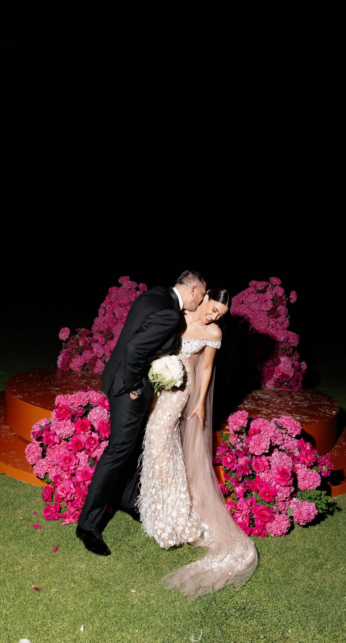 Kostas & Eua - Photo 3